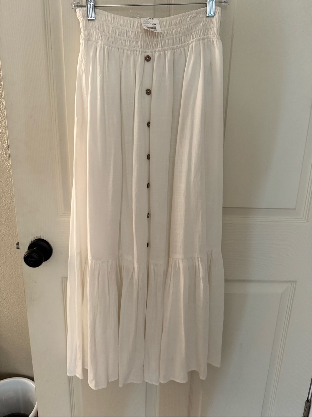 Women's Cream Button-Front Maxi Skirt